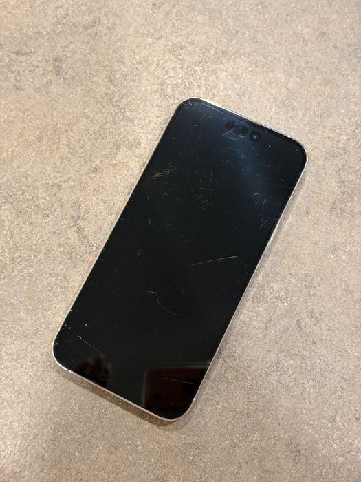 iPhone 14 Pro Max 256 GB Белый / Silver e-sim