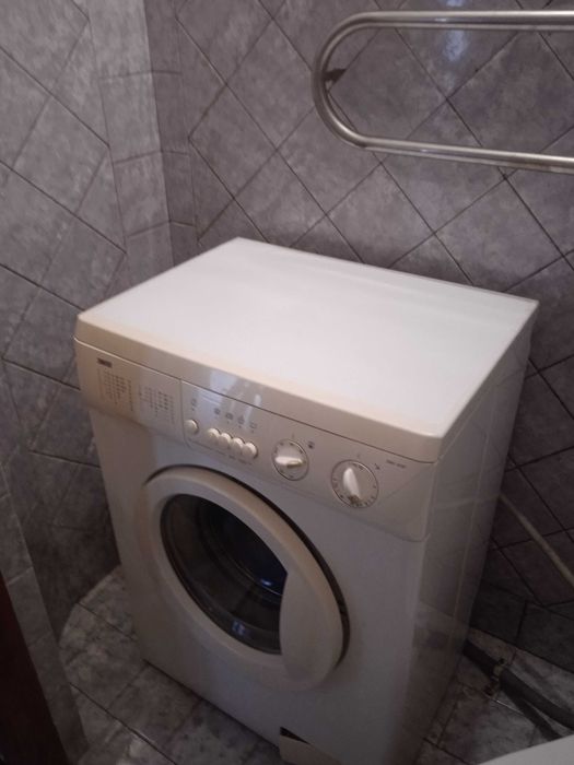 Сдам .Свою 2-х комнатную квартиру. АЛЕКСЕЕВКА. Метро 5 минут. 6000грн.