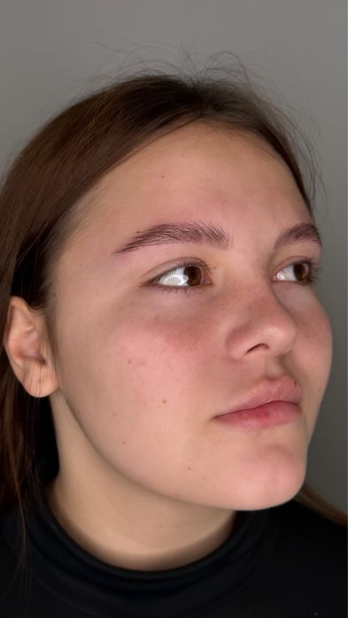 Бровіст/ ламімейкер