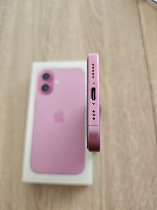 iPhone 16 różowy stan idealny