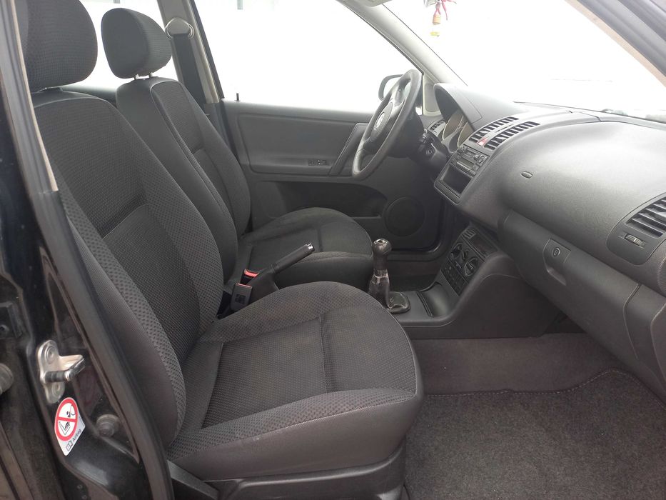 VW Polo 1.0 a gasolina