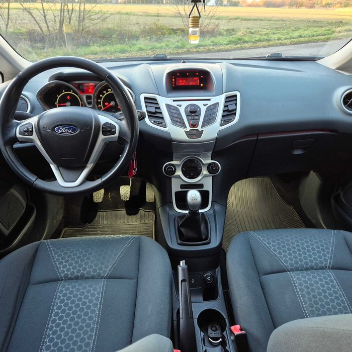 Ford Fiesta 1.4 95KM 2009 TITANIUM