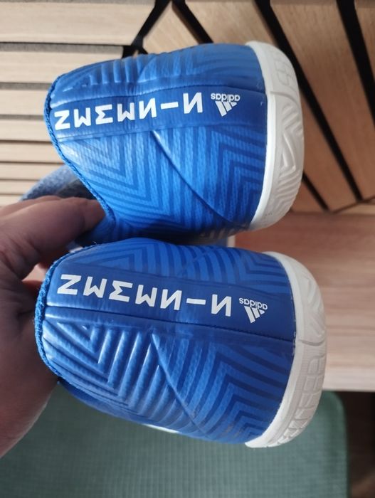 Adidas Nemeziz r.43 hala