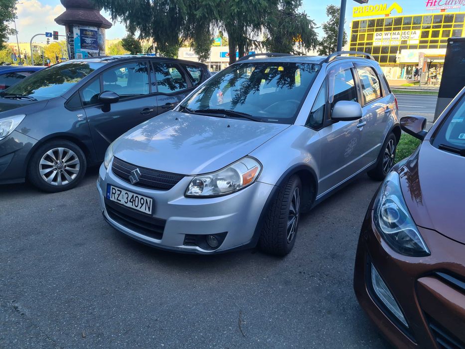 Suzuki SX4