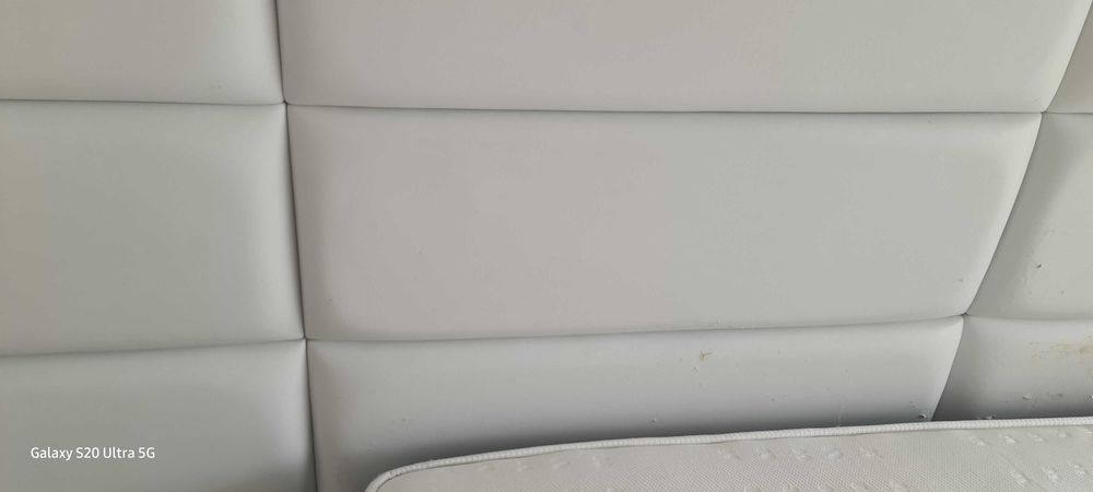Cabeceira de cama