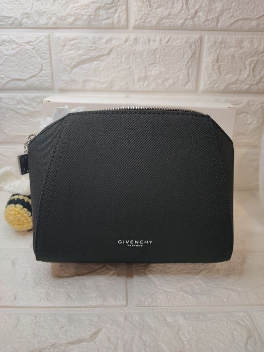 Kosmetyczka Givenchy