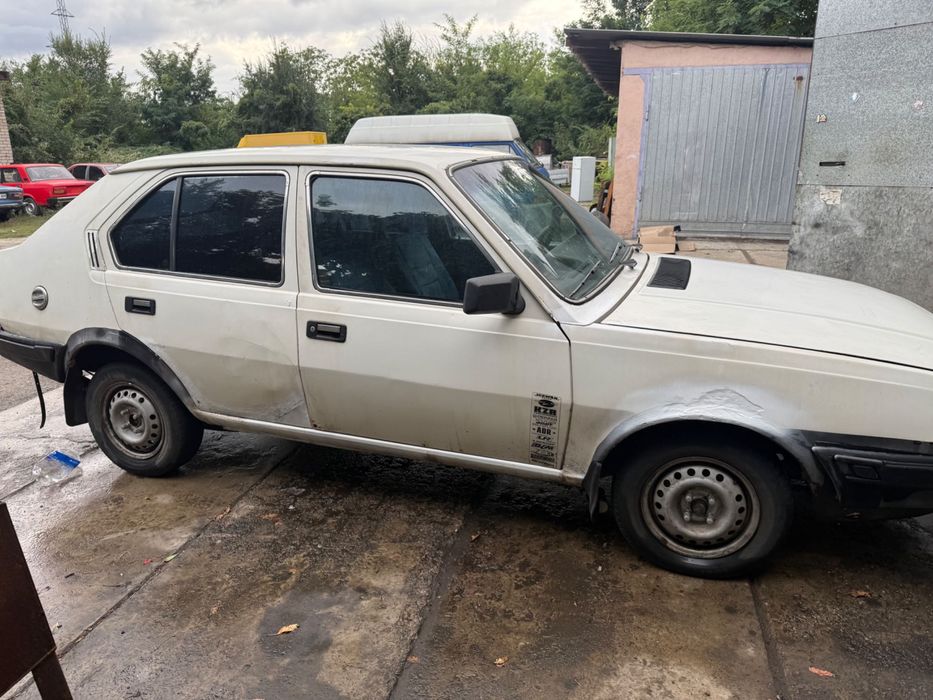 Продам Volvo 345