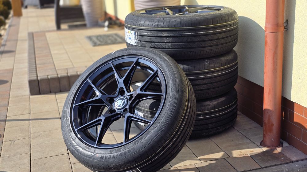 Koła 215/50R18 Skoda Karoq Superb Ateca Audi Q2 T-Roc Goodyear Forzza