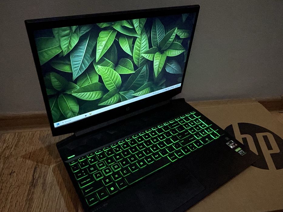 HP Pavilion Gaming Laptop 15-ec2049nw