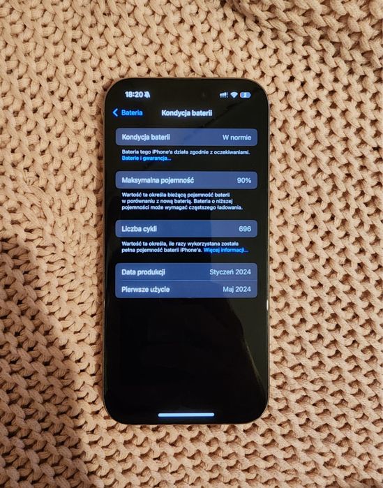 Iphone 15 pro 128 gb tytan naturlany zbita tylna szybka działa