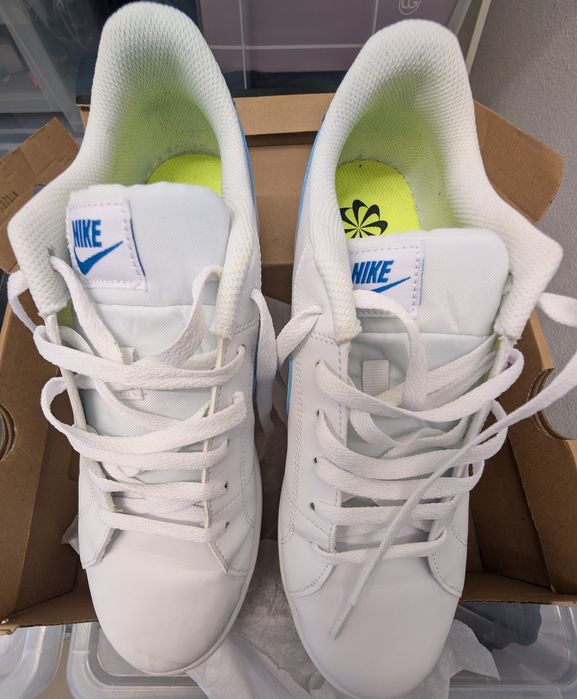 Sapatilhas Nike Court Royale 2