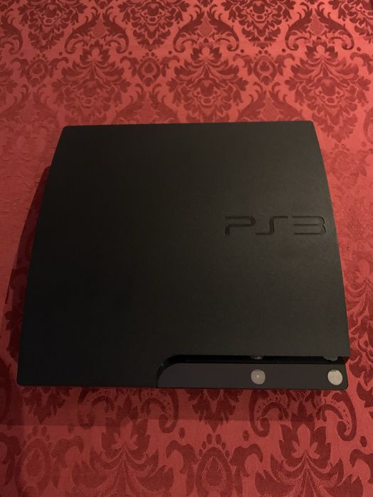 Consola PS3 Slim + jogos