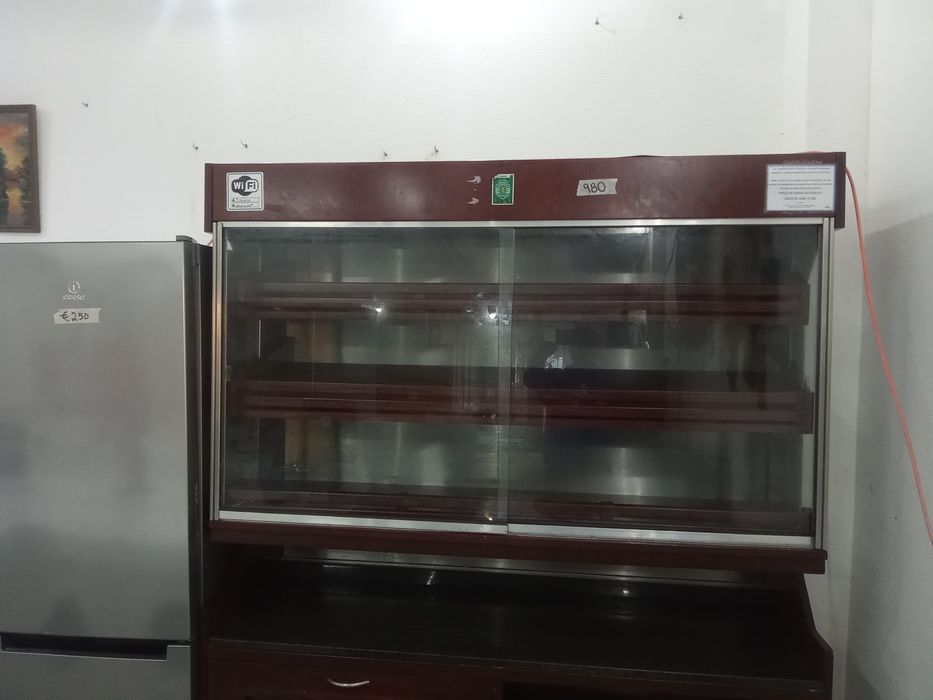 Móvel para pão industrial