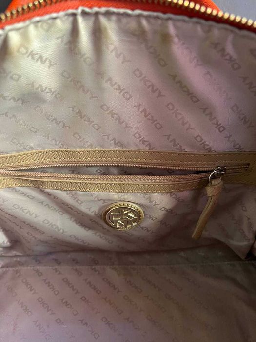 Сумка   —   DKNY