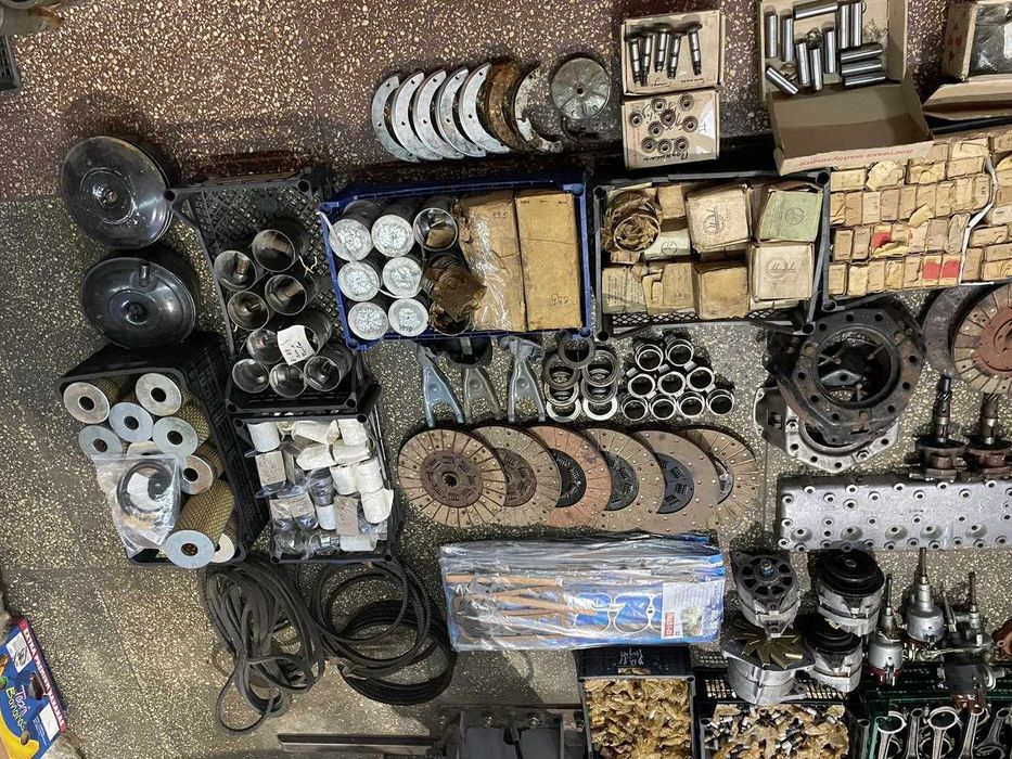 Запчасти двигателя Газ 51, Газ 63, Газ 69, погрузчик Львовский