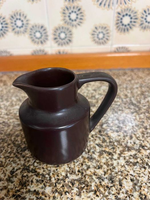 3 peças de loiça cerâmica Sado Internacional