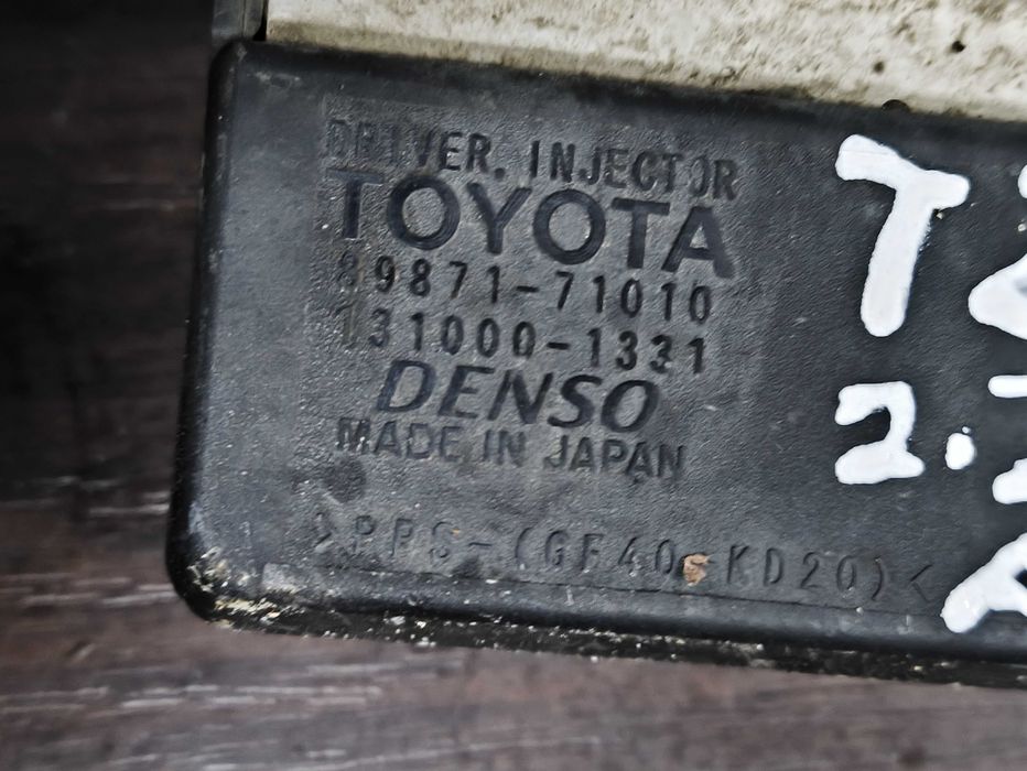 Sterownik wtryskiwaczy Toyota Avensis T25 2.2 D4D 89871-71010 Siedlce