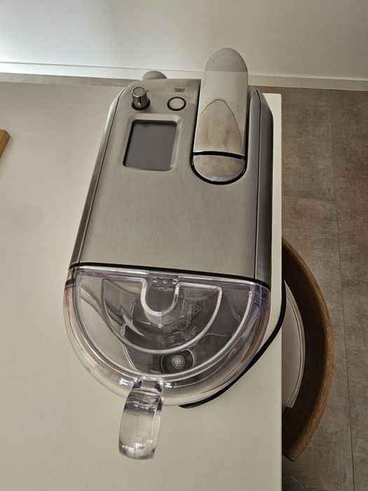 Nespresso creatista plus + acessórios