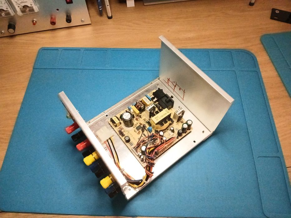 Fonte de Alimentação 5V12V 1A-4A (em "kit")