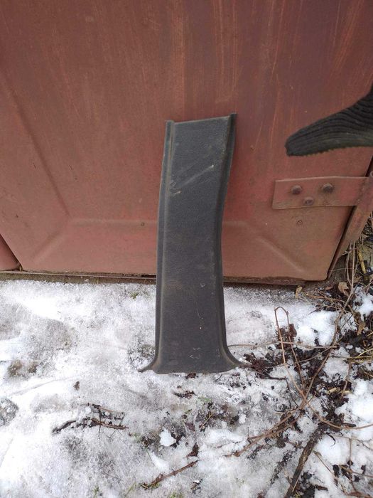 Б/у накладка середньої стійки для Opel Vectra A