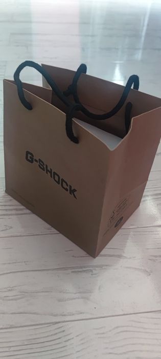 Zegarek Casio G-Shock GMA-B800-1AER