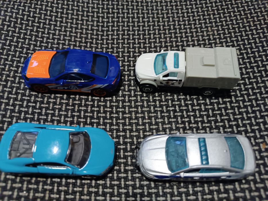Модели машинок Majorette и Matchbox