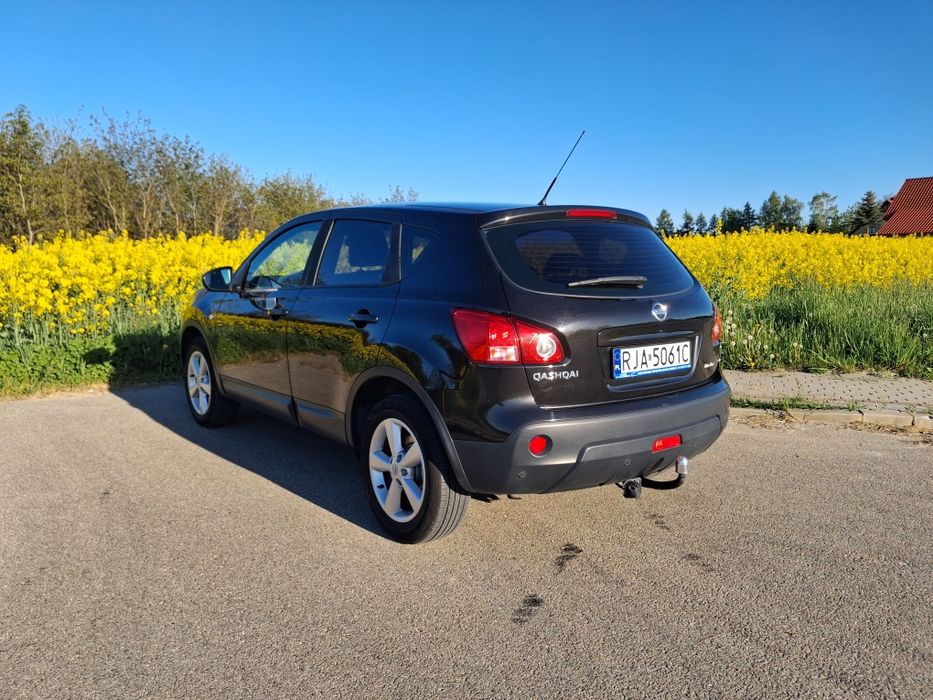 Nissan Qashqai 1.6 benzyna 2007r