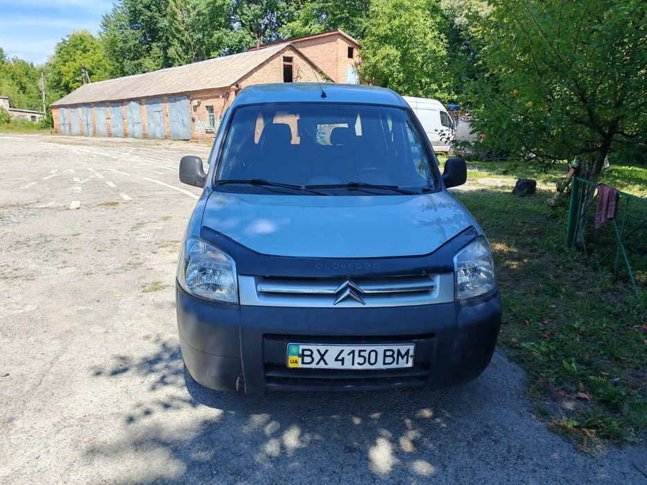 Продам авто Citroen Berlingo