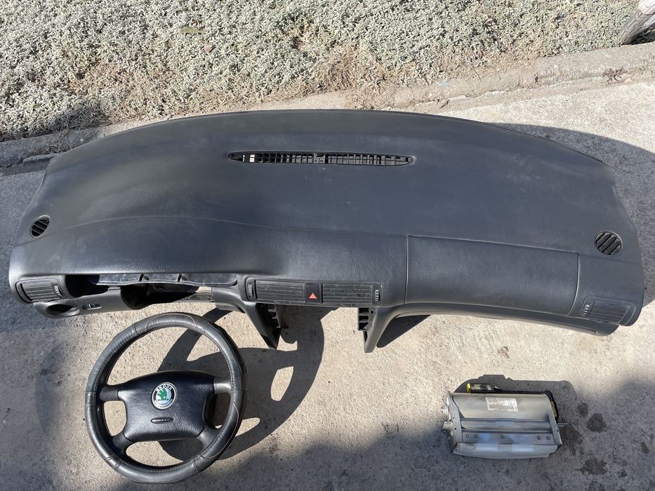 Панель skoda superb