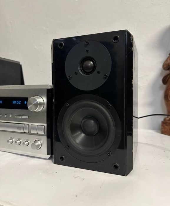 Centrum muzyczne Yamaha CRX-E 150/NX E150 , CD/AmFm