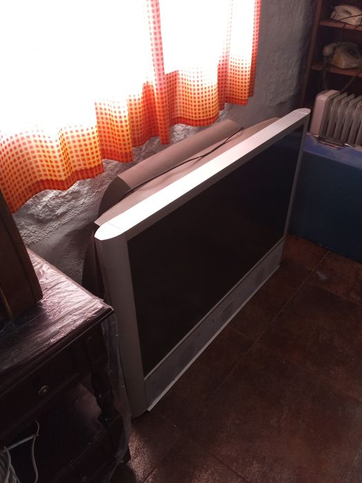 Várias peças para decoração e utilizar