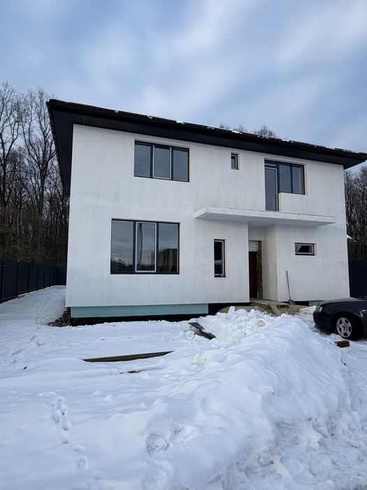 Продаж будинку Бартатів біля лісу