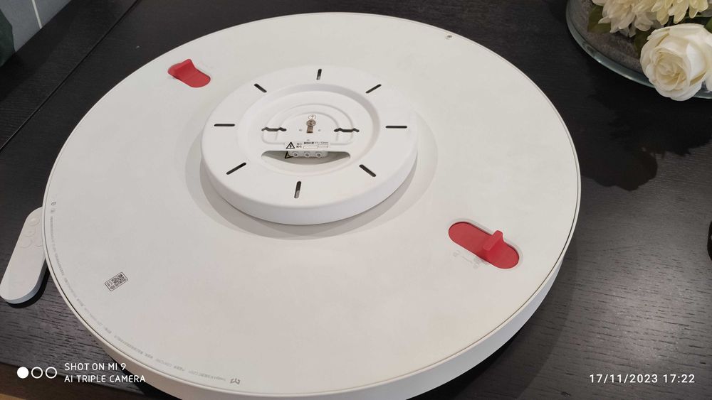 lampada led da marca Xiaomi yeelight de teto com 56 cm de diametro