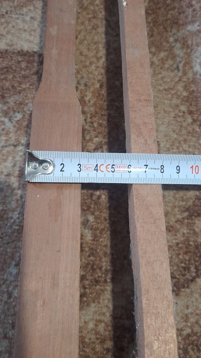 Продам червоне дерево