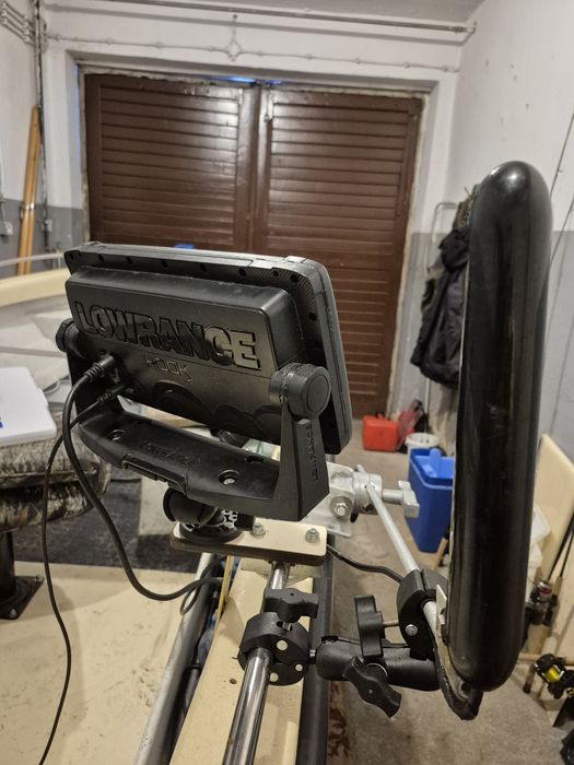 Echosonda Lowrance hook 9 reveal 9TS