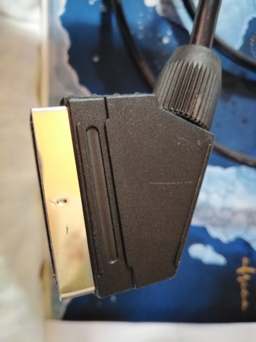 Vendo cabo para TV e vídeo64354215132290121