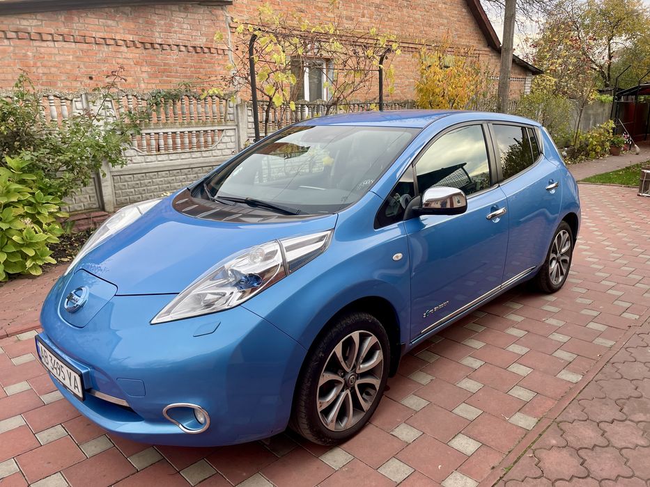 Нісан ліф, nissan leaf, електрична машина нісан