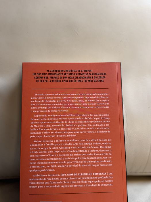 AiWeiwei 1000 anos de alegrias e tristezas
