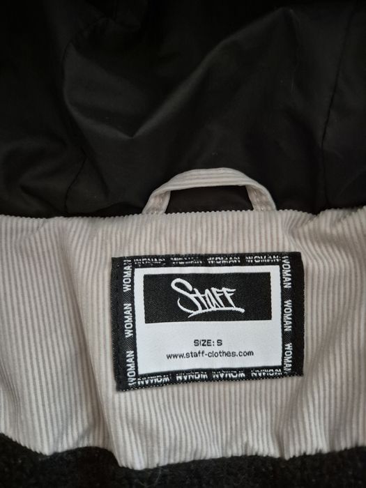 Куртка жіноча Staff