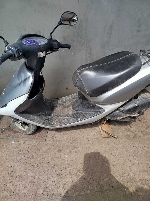 Продам скутер Хонда 56