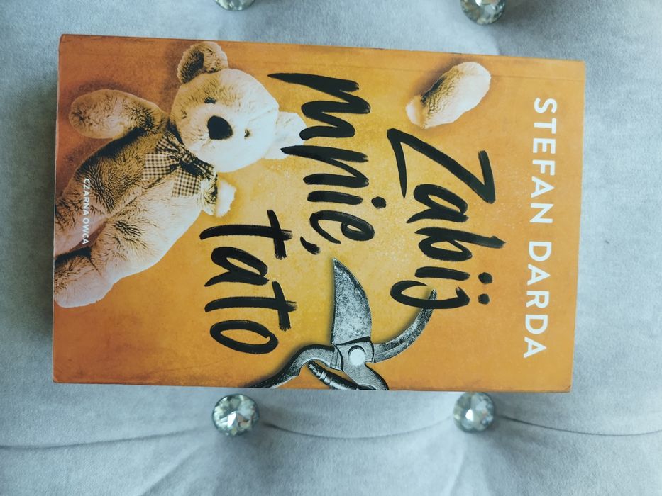 Książka zabij mnie tato