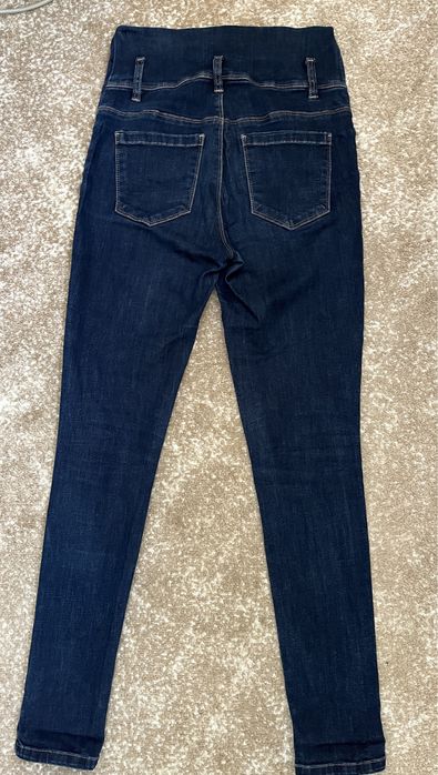 Продам джинсы для беременных