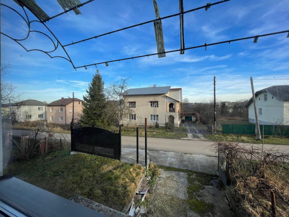 Будинок с. Оболоння, 3 км від м. Долина