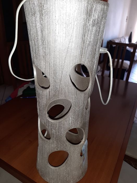 Floor or table lamp425286640873000963