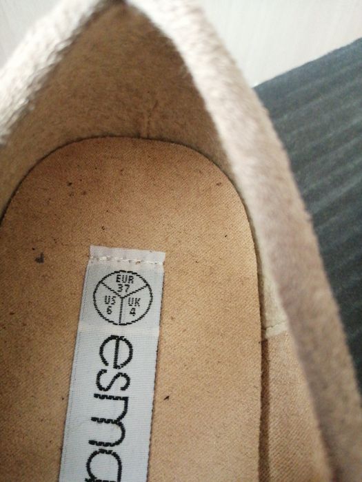 Nowe pantofle damskie