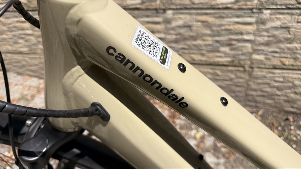 Bicicleta Electrica CANNONDALE Mavaro Neo SL 2 StepThru (700)/M/Bege