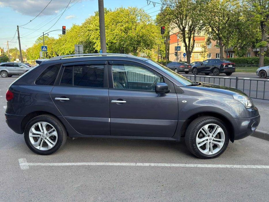 Автомобіль  Renault Koleos 2011, 2,0