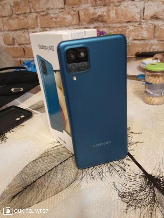 Samsung galaxy A12