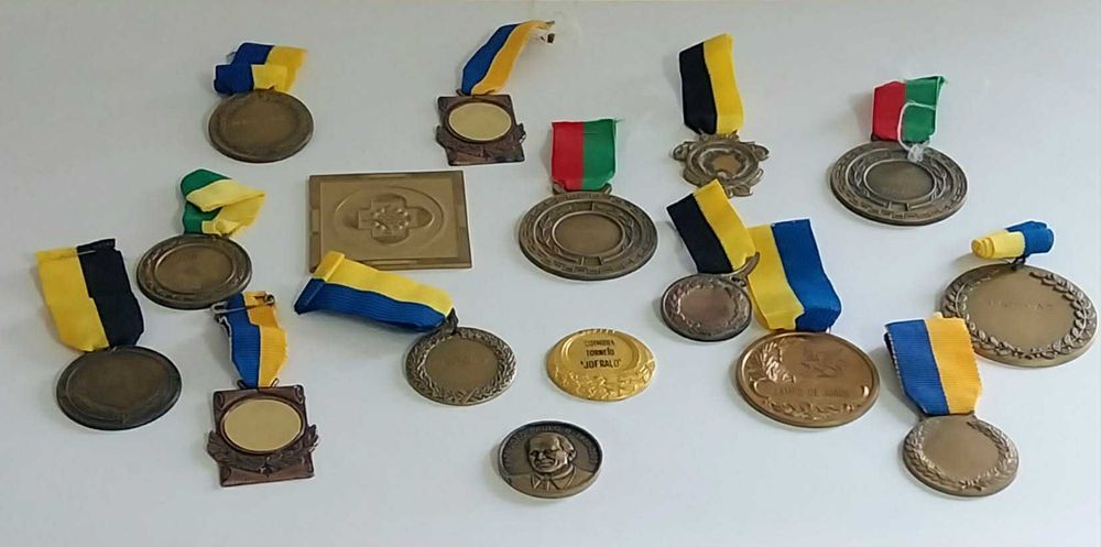 Antigas Medalhas de Coleção (16)