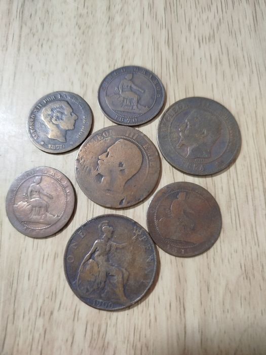 Moedas em cobre antigas